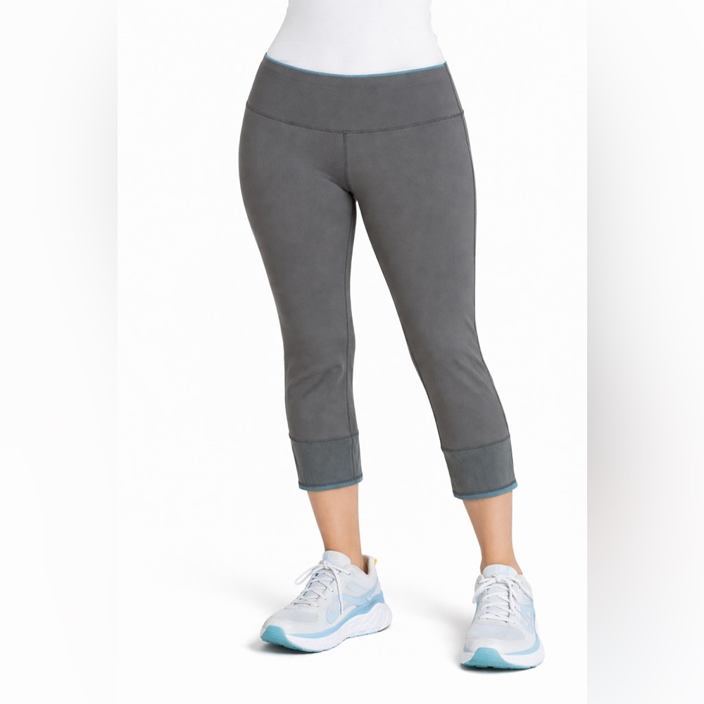 Lululemon Wunder Under Crop II Gray Luxtreme Leggings Teal Trim Women 6 Gym Yoga